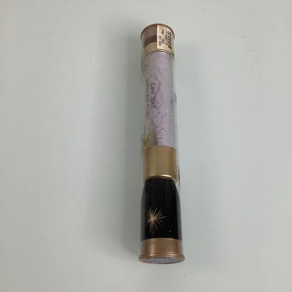 Victoria’s Secret Love Spell Sparkling Body Powder .19oz NEW Discontined in box - Picture 7 of 8